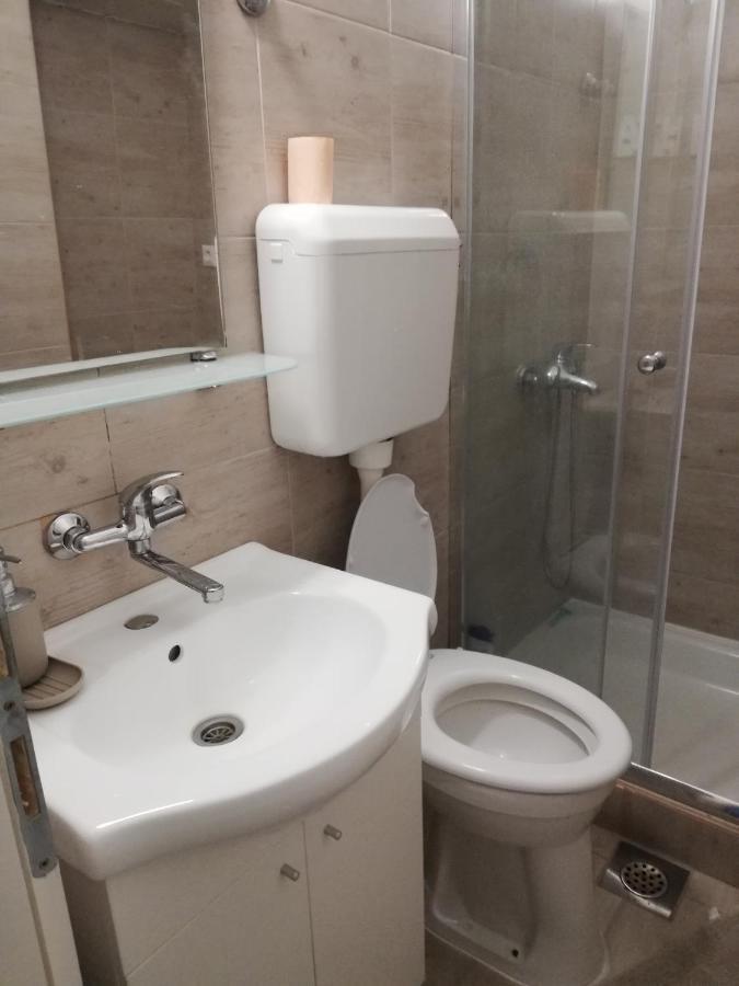 Apartament Apartman Emova Pula Zewnętrze zdjęcie